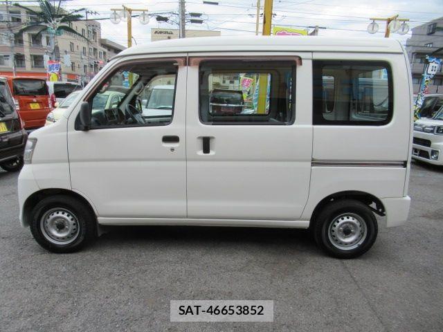 Daihatsu HIJET CARGO 2017-11 7327432-4