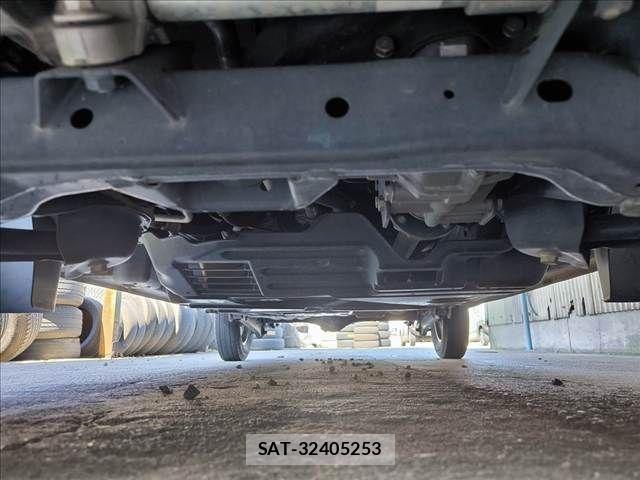 Daihatsu HIJET CARGO 2019-05 7327427-18