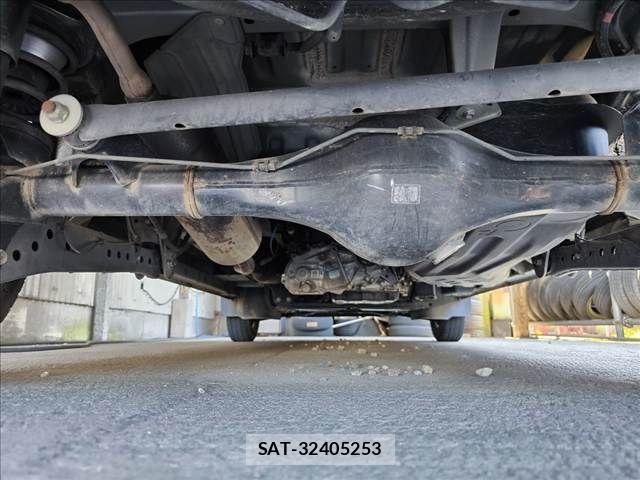 Daihatsu HIJET CARGO 2019-05 7327427-19
