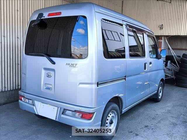 Daihatsu HIJET CARGO 2019-05 7327427-3