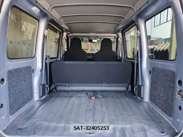 Daihatsu HIJET CARGO 2019-05 7327427-6