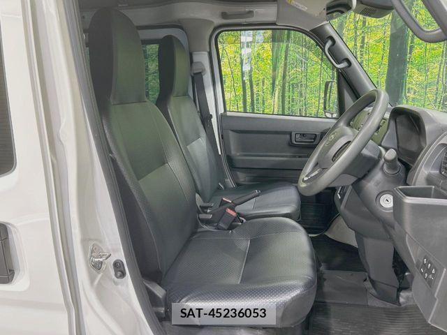 Daihatsu HIJET CARGO 2023-10 7327423-7