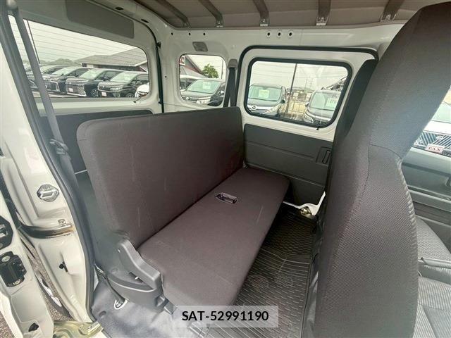 Daihatsu HIJET CARGO 2023-09 7358036-17
