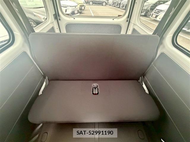 Daihatsu HIJET CARGO 2023-09 7358036-19