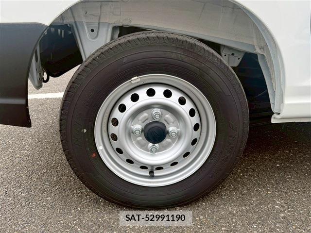 Daihatsu HIJET CARGO 2023-09 7358036-27