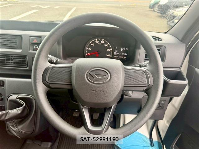 Daihatsu HIJET CARGO 2023-09 7358036-3