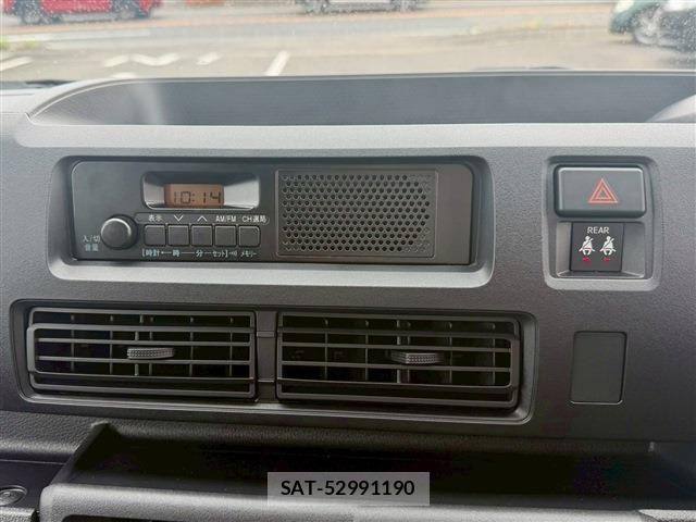 Daihatsu HIJET CARGO 2023-09 7358036-6