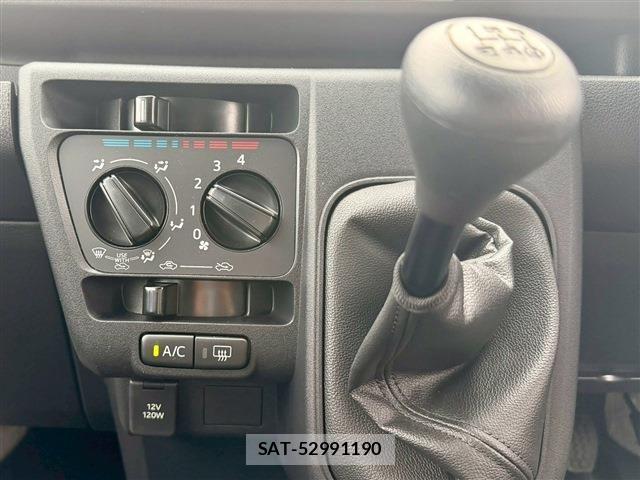 Daihatsu HIJET CARGO 2023-09 7358036-7