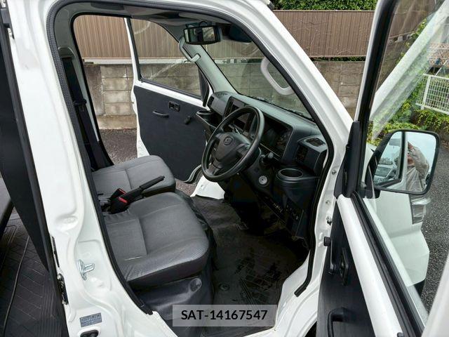 Daihatsu HIJET CARGO 2020-05 7358045-9