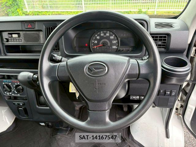 Daihatsu HIJET CARGO 2020-05 7358045-16
