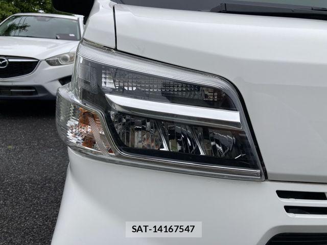 Daihatsu HIJET CARGO 2020-05 7358045-25