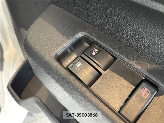 Daihatsu HIJET CARGO 2024-03 7358040-17
