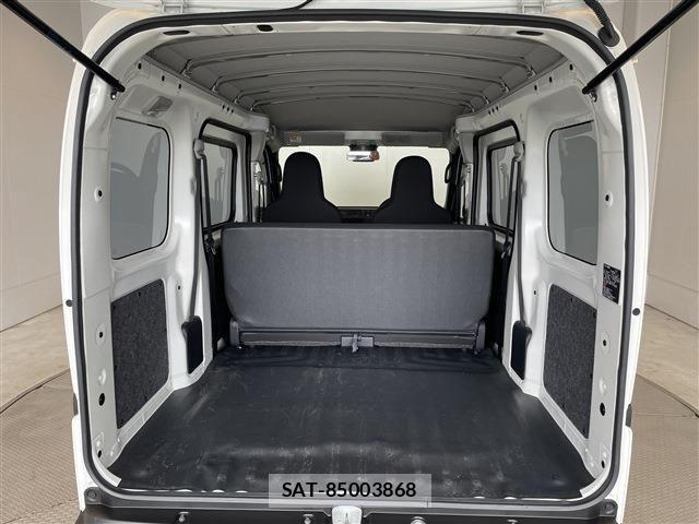 Daihatsu HIJET CARGO 2024-03 7358040-5