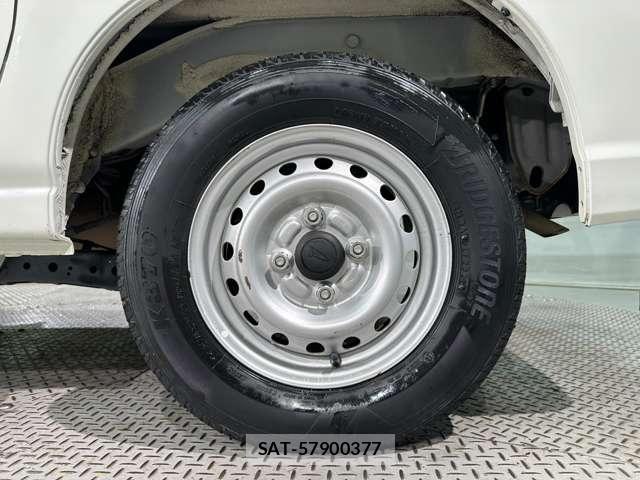 Daihatsu HIJET CARGO 2019-07 7358037-24