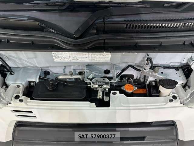 Daihatsu HIJET CARGO 2019-07 7358037-26