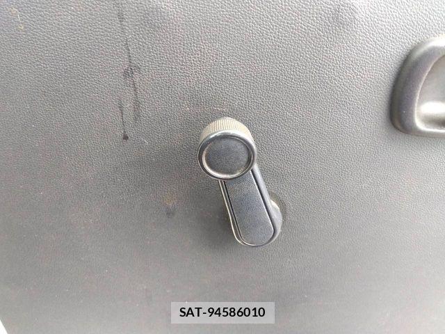 Daihatsu HIJET CARGO 2020-06 7358043-4