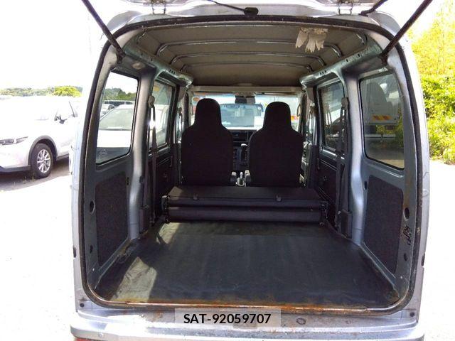 Daihatsu HIJET CARGO 2019-11 7358042-5