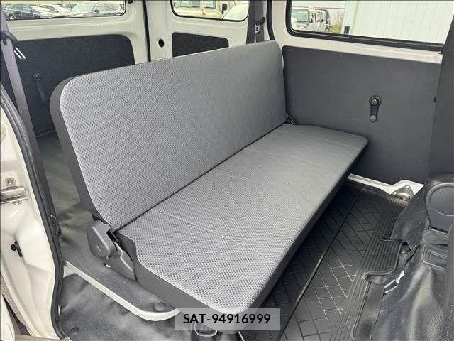 Daihatsu HIJET CARGO 2018-05 7358038-9