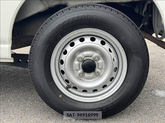 Daihatsu HIJET CARGO 2018-05 7358038-7
