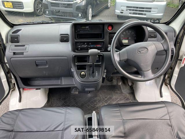 Daihatsu HIJET CARGO 2016-09 7392348-1