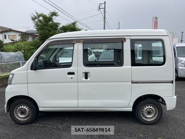 Daihatsu HIJET CARGO 2016-09 7392348-8