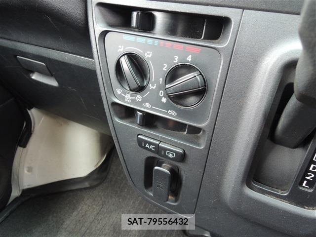 Daihatsu HIJET CARGO 2020-02 7392340-29