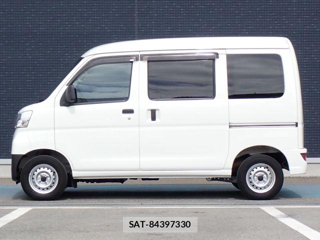 Daihatsu HIJET CARGO 2022-04 7392335-17