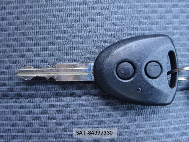 Daihatsu HIJET CARGO 2022-04 7392335-18