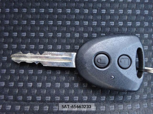 Daihatsu HIJET CARGO 2021-04 7391310-19