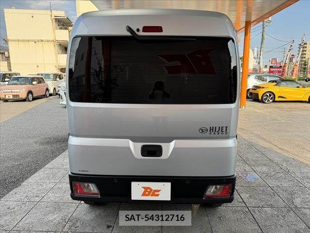 Daihatsu HIJET CARGO 2025-05 7454710-13