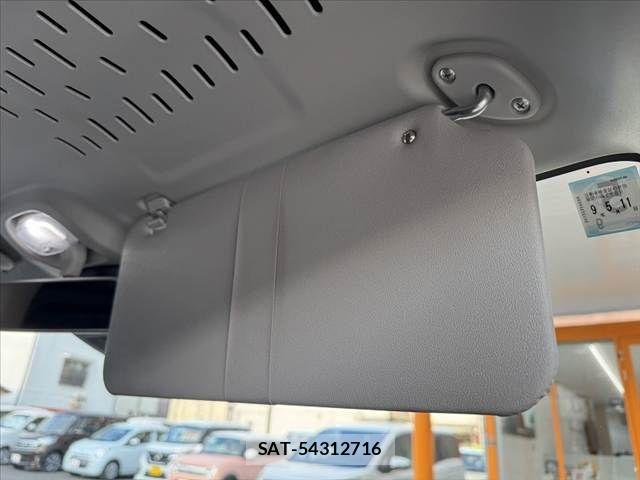 Daihatsu HIJET CARGO 2025-05 7454710-17