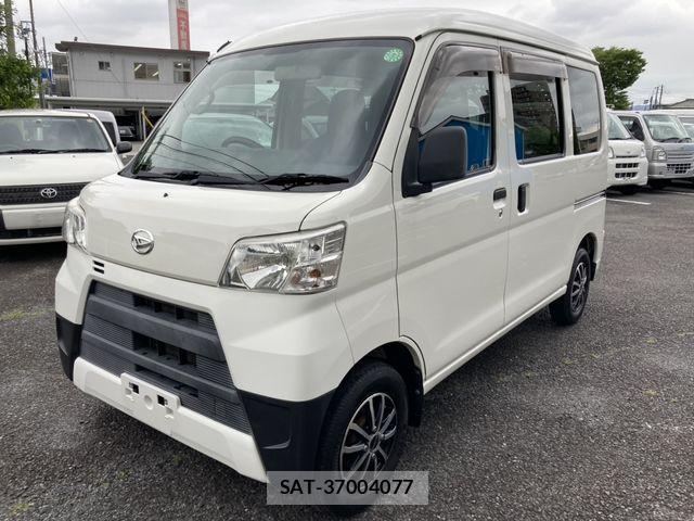 Daihatsu HIJET CARGO 2018-08 7454717-0