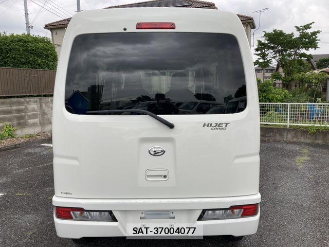 Daihatsu HIJET CARGO 2018-08 7454717-5