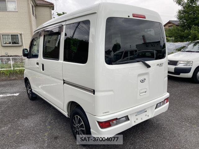 Daihatsu HIJET CARGO 2018-08 7454717-6