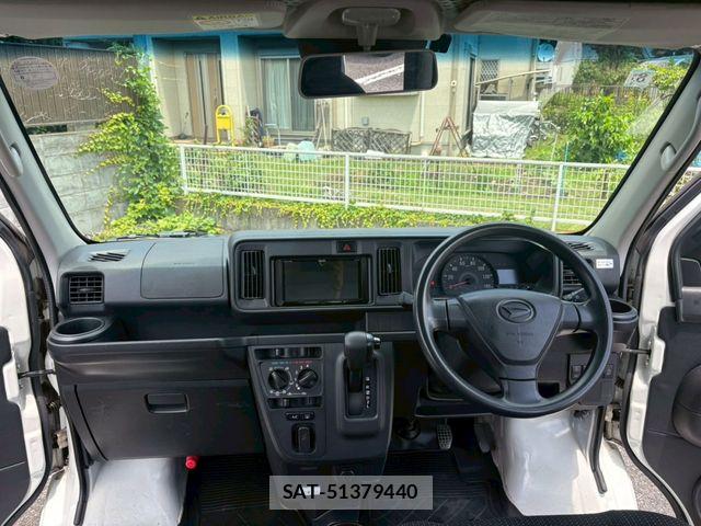 Daihatsu HIJET CARGO 2019-08 7454719-1
