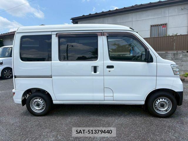 Daihatsu HIJET CARGO 2019-08 7454719-6