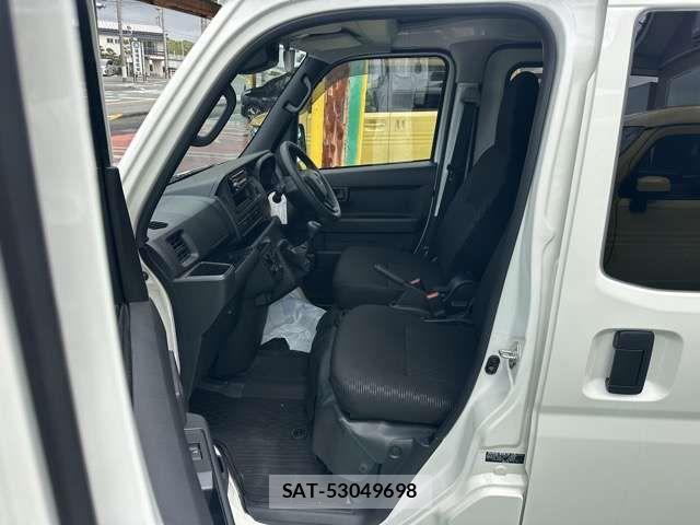 Daihatsu HIJET CARGO 2024-05 7454711-2