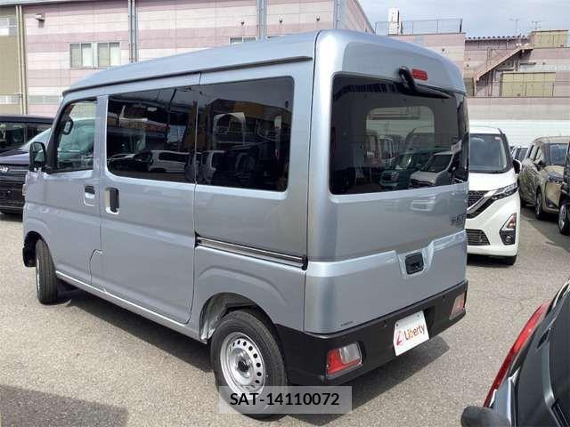 Daihatsu HIJET CARGO 2026-03 7454707-9