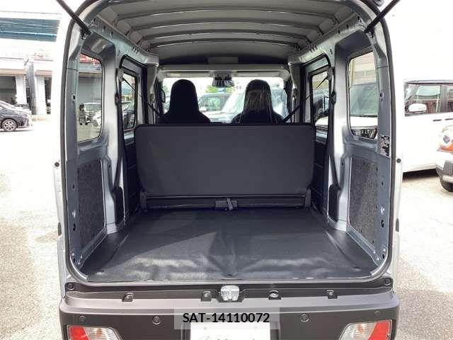 Daihatsu HIJET CARGO 2026-03 7454707-11