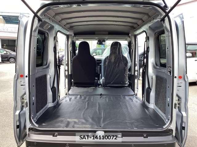 Daihatsu HIJET CARGO 2026-03 7454707-12