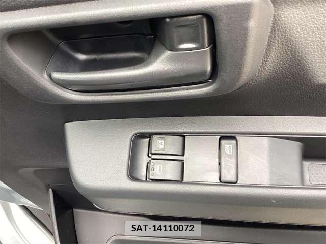 Daihatsu HIJET CARGO 2026-03 7454707-17