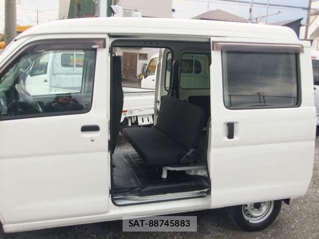 Daihatsu HIJET CARGO 2020-03 7500852-17