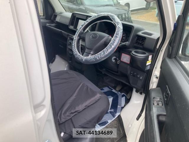 Daihatsu HIJET CARGO 2019-12 7500854-3