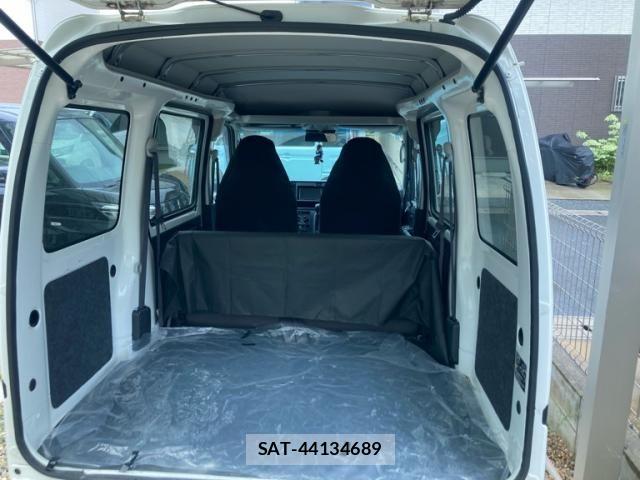 Daihatsu HIJET CARGO 2019-12 7500854-6