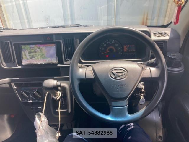 Daihatsu HIJET CARGO 2020-06 7500856-22