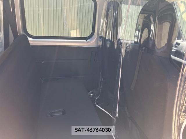 Daihatsu HIJET CARGO 2026-04 7500848-14