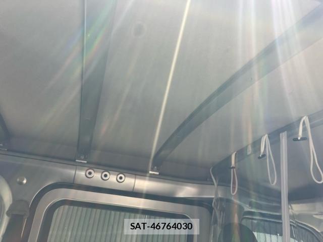 Daihatsu HIJET CARGO 2026-04 7500848-15
