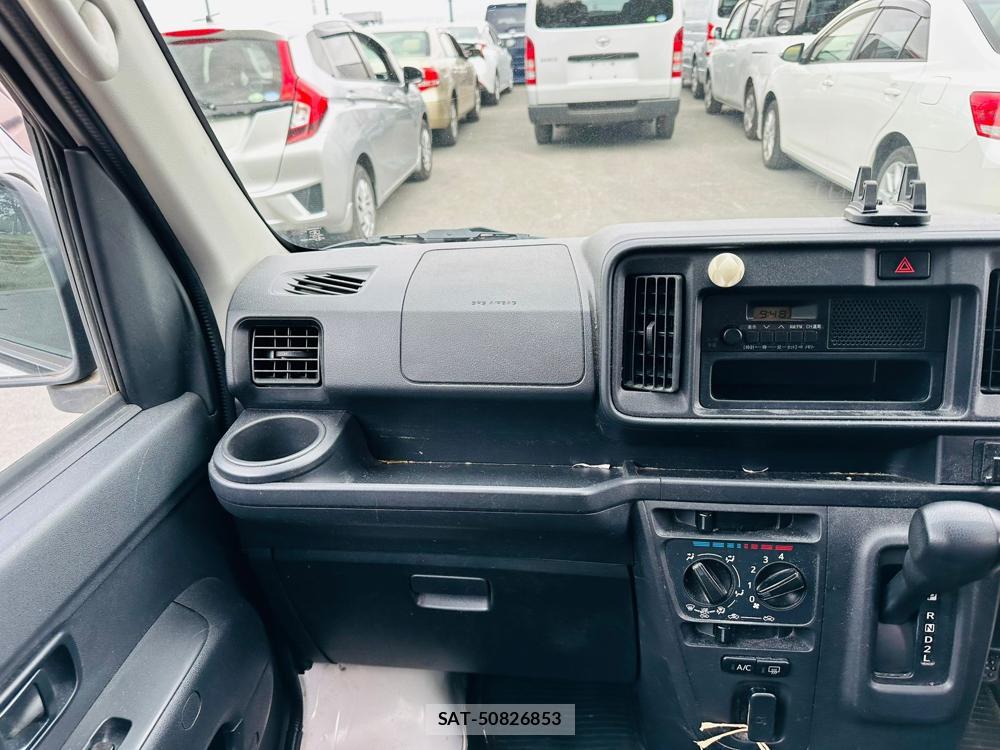Daihatsu HIJET CARGO 2020 7335619-17