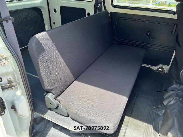 Daihatsu HIJET CARGO 2021-05 7508795-9