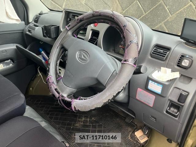 Daihatsu HIJET CARGO 2014-12 7508811-12